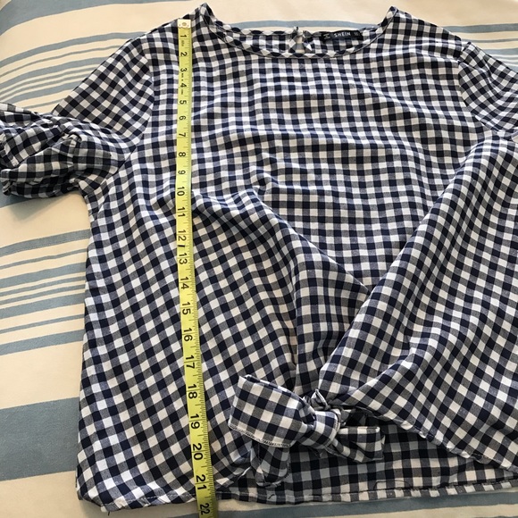 3/$30 SHEIN Ruffle Cuff Tie Hem Plaid Top Large - Picture 12 of 12